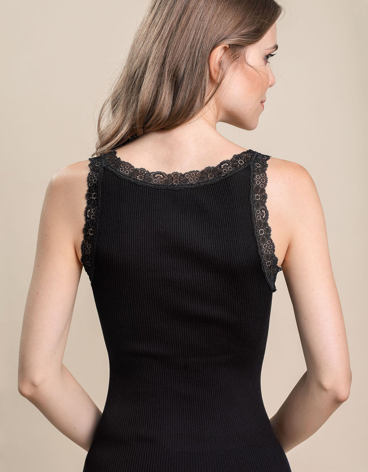 Top Lidia seta cotone spallino pizzo