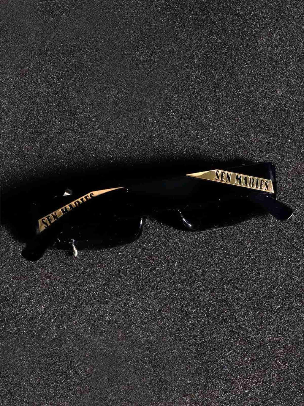 Punk-Style Rivet Small Square Sunglasses