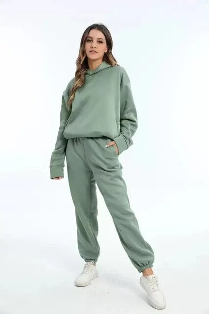 Laura | Completo Tuta Donna con Cappuccio Felpa e Pantalone