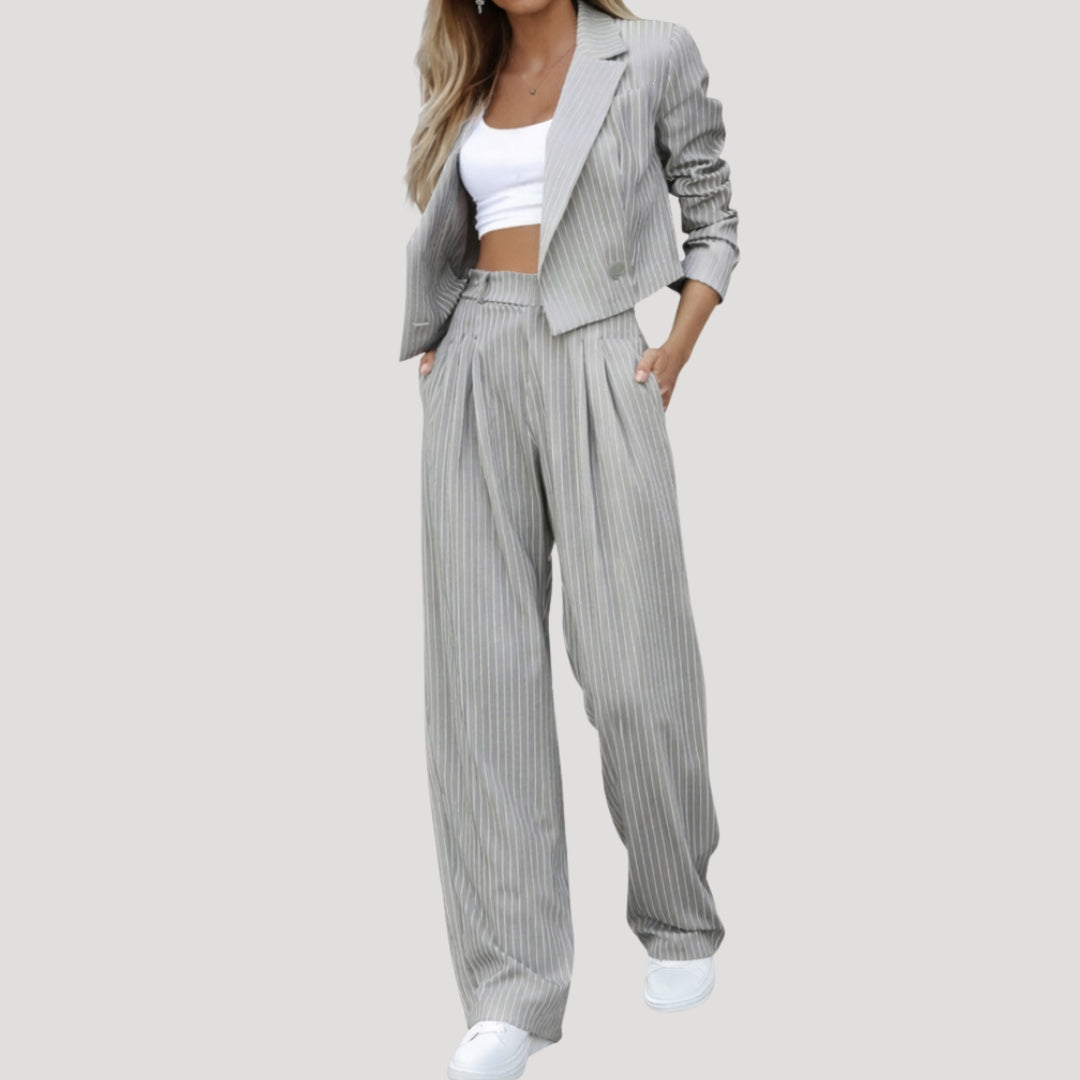 Marisol | Completo Tailleur a Righe Blazer e Pantalone Palazzo Donna